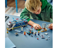 LEGO City 60418 Policyjna ciężarówka z laboratorium kryminalnym - 1203601 - zdjęcie 12